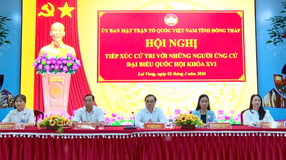 Ứng cử viên đại biểu Quốc hội tiếp xúc cử tri tại xã Lai Vung