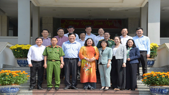 Tỉnh ủy Vĩnh Long thăm, chúc Tết Tỉnh ủy Đồng Tháp