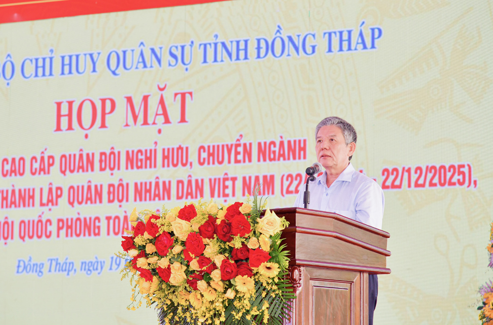 Xây dựng lực lượng vũ trang tỉnh Đồng Tháp vững mạnh toàn diện