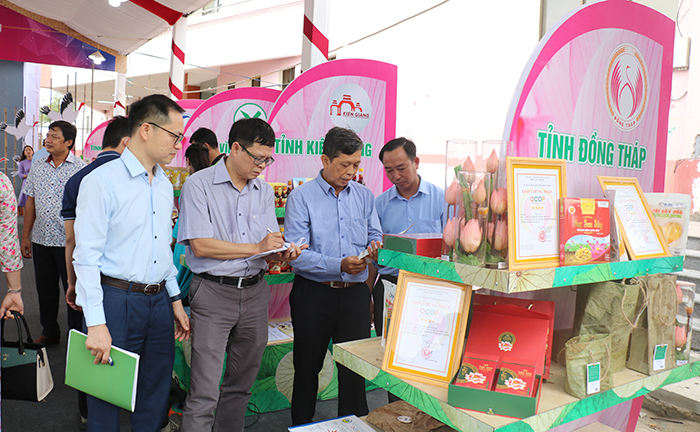 Hội thi sản phẩm OCOP tiêu biểu