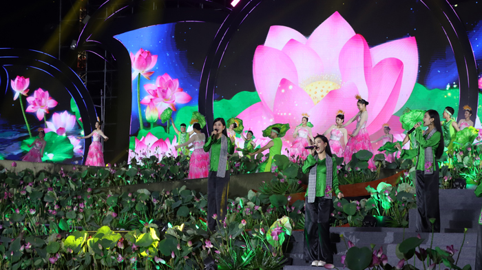 Đồng Tháp rạng ngời đêm khai mạc Lễ hội Sen lần thứ II