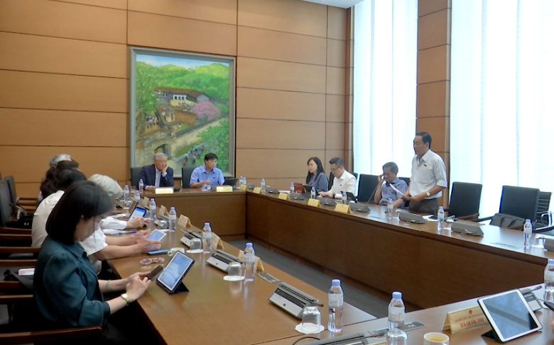 Bảo đảm quyền lợi cán bộ sau sáp nhập cần chính sách đồng bộ, nhân văn và thiết thực