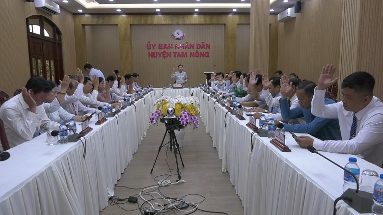 HĐND huyện Tam Nông họp đột xuất, quyết định các vấn đề tài chính – đầu tư quan trọng