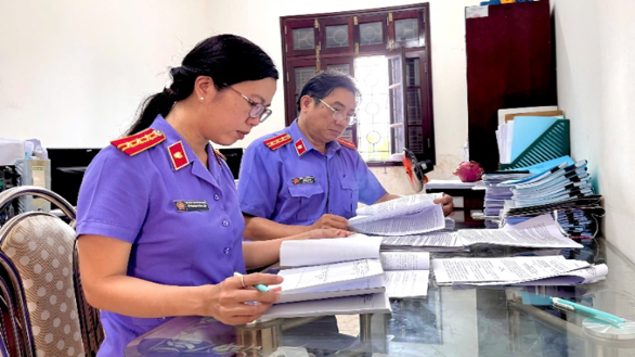 Kiểm sát hồ sơ đề nghị giảm thời hạn chấp hành án phạt tù cho phạm nhân đợ 02/9/2025